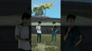 दुनिया का सबसे बड़ा पागल इंसान 🤣🤣🤣🤣#ffshort#funnyshort#freefire#garenafreefire#virelshort