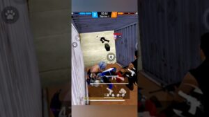 1VS 4 CLUTCH GARENA FREE FIRE 🔥😉#freefireshorts #freefire #shorts #short #shortsvideo #foxgaming