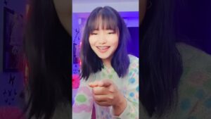 FREE FIRE GIRL 😍 YOUTUBERS IN GARENA FREE FIRE - #shorts #freefire #freefireshorts #youtubeshorts