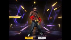 Sacando el traje LEGENDARIO COBRA, traje más deseado de todos #freefire #garenafreefire #garena